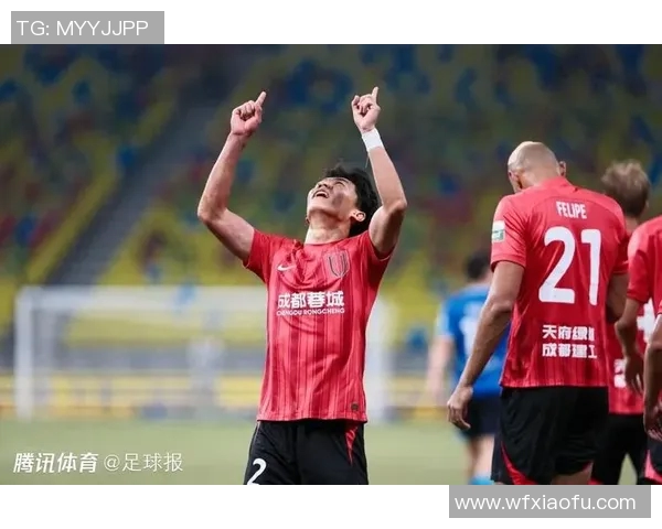 成都足球队以59分稳居总决赛积分榜首位展现强劲实力