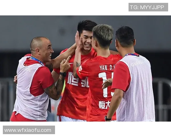 广州排球队防反战术解析与实战应用探讨 广州排球队防反战术解析与实战应用探讨